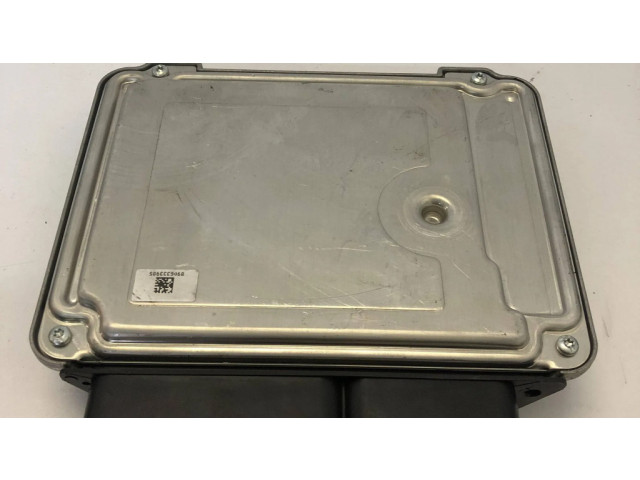 Řídící jednotka 03L906018KM, 0281018748 Audi A4 S4 B8 8K 2012