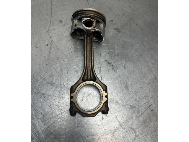  Поршень с шатуном CAXC 03CD  Audi A3 S3 8P  