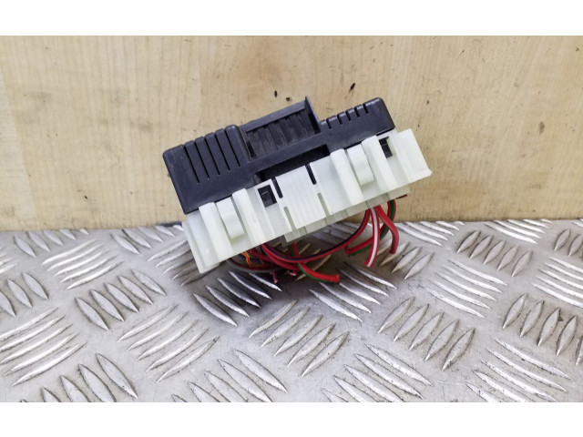 Pojistková skříňka Блок монтирования реле 6G9T14K131AB, 6G9T14C507AB Volvo XC60 2009