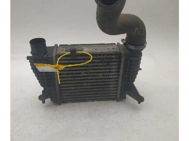 Интеркулер  8200471885A   Renault Clio III 