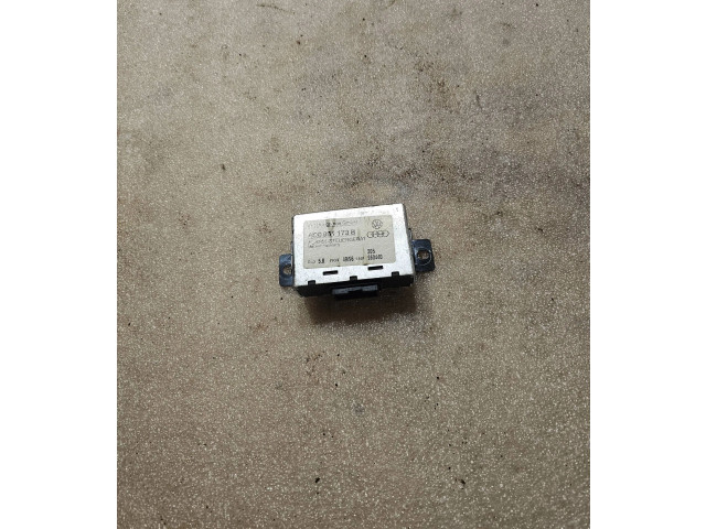 Pojistková skříňka Блок управления сигнализации 4D0951173B, 960440 Audi A8 S8 D2 4D 1997