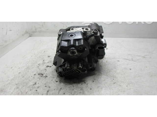 Vstřikovací čerpadlo 057130755G   Audi A8 S8 D3 4E     