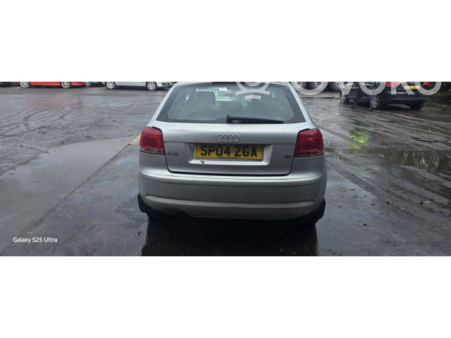 Моторчик заднего дворника W000030883, 8R0955711C    Audi A3 S3 8P