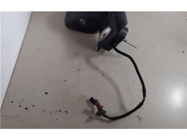 Zpětné zrcátko Peugeot 5008 2017