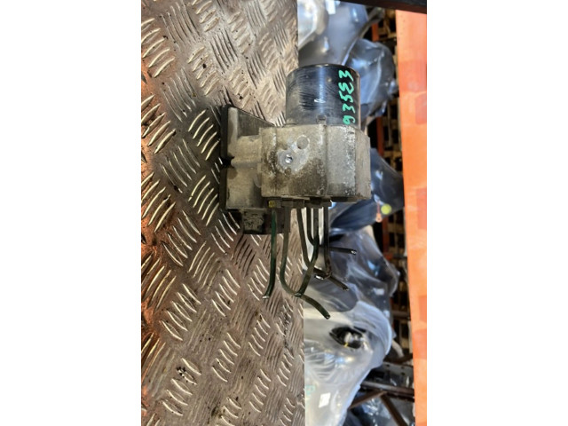 Блок АБС 8200963331   Renault  Trafic II (X83)  2002 - 2014 года