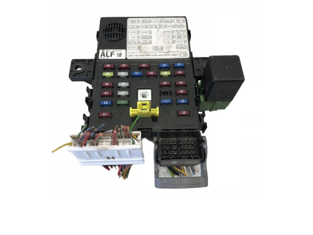 Блок предохранителей 95974309   Chevrolet Spark    