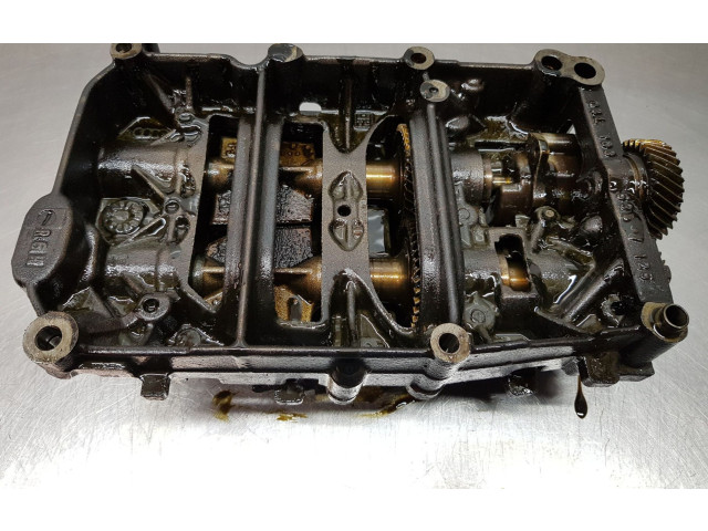 Масляный насос CFF 03L103295F, 03L103537 Skoda Superb B6 (3T)