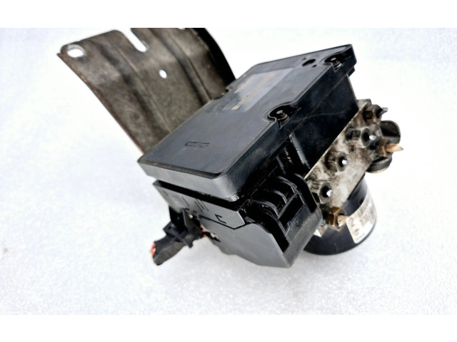 Блок АБС 8671224, P8671225   Volvo  V70  2000 - 2004 года