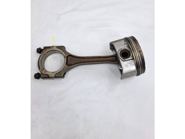 Píst 37130 Porsche Panamera (970)