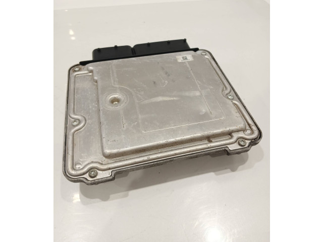 Блок управления двигателя 55578704, 55575349 Opel Meriva B