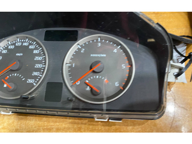 Панель приборов 30710071, 100391 Volvo S40