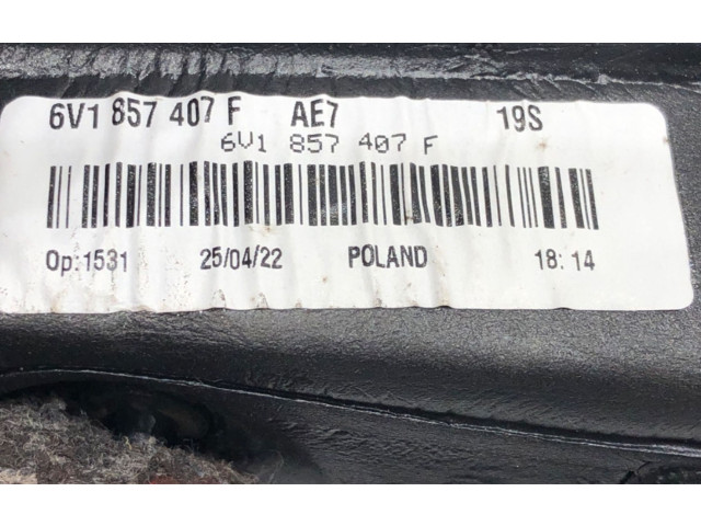 Зеркало электрическое Skoda Fabia Mk3 (NJ) 2015 - 2021 года