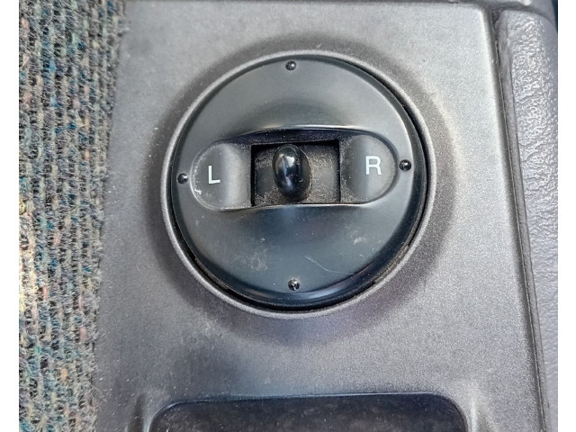 Zpětné zrcátko Hyundai Matrix 2005