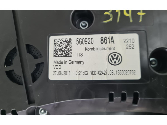 Панель приборов 5G0920861A, 02427081355020782   Volkswagen Golf VII       
