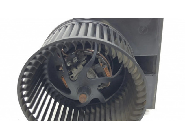 Вентилятор печки F667325R, 1J1819021C Audi A3 S3 8L