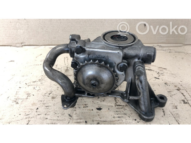 Čerpadlo oleje 059115105G Audi A6 S6 C5 4B 2.5