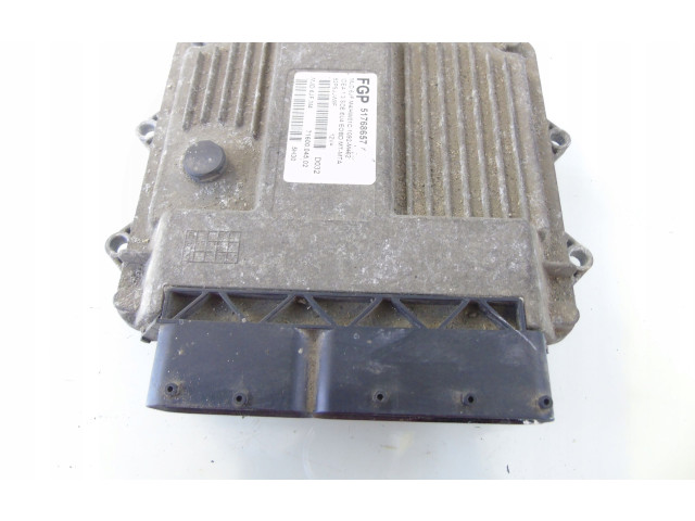 Блок управления двигателя 51768657   Fiat Idea