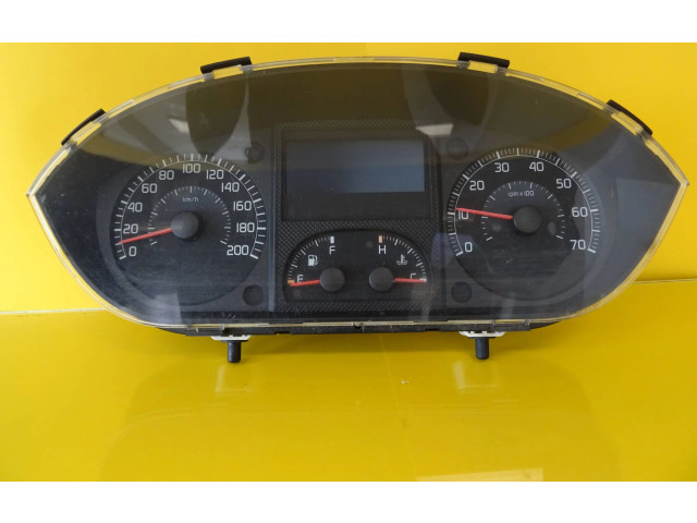 Панель приборов 735364160, 735364160390271 Fiat Idea