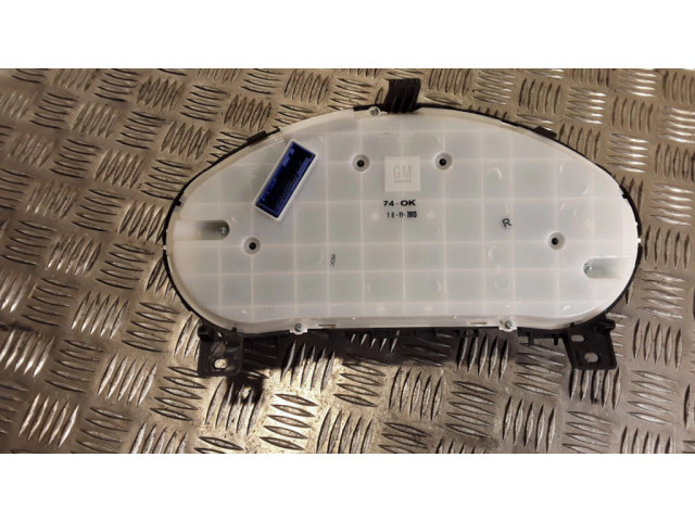 Přístrojová deska Opel Astra J 2014 13442454