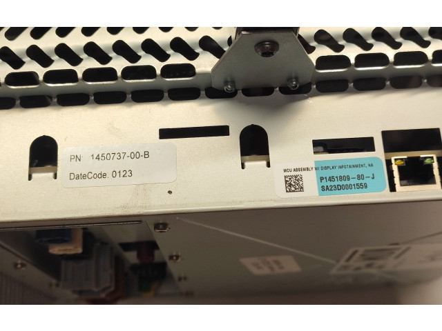 Дисплей 145073700B, 145073700B Tesla Model X