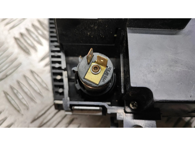 Блок управления климат-контролем 8691876 Volvo XC70