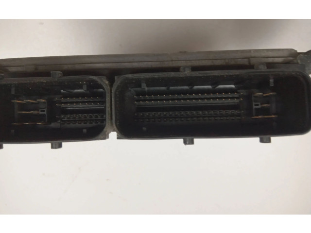 Блок управления двигателем Блок управления 23710-7S876   Infiniti QX56