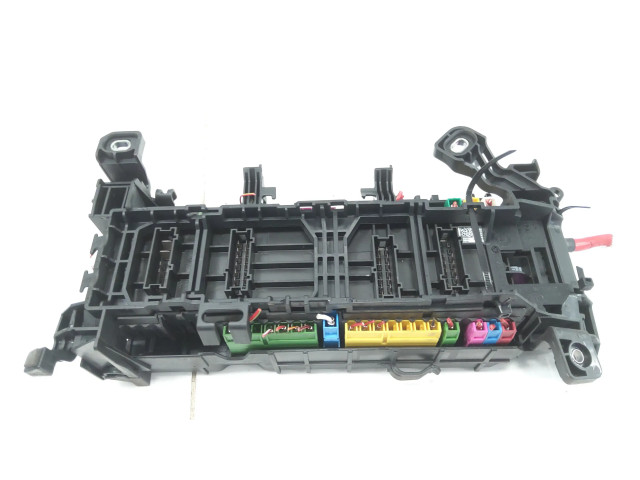 Pojistková skříňka A2465402714 Mercedes-Benz GLA W156 2014