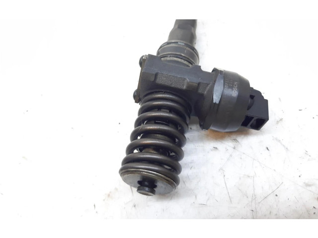 Форсунка 038130073AG Skoda Octavia Mk2 (1Z)