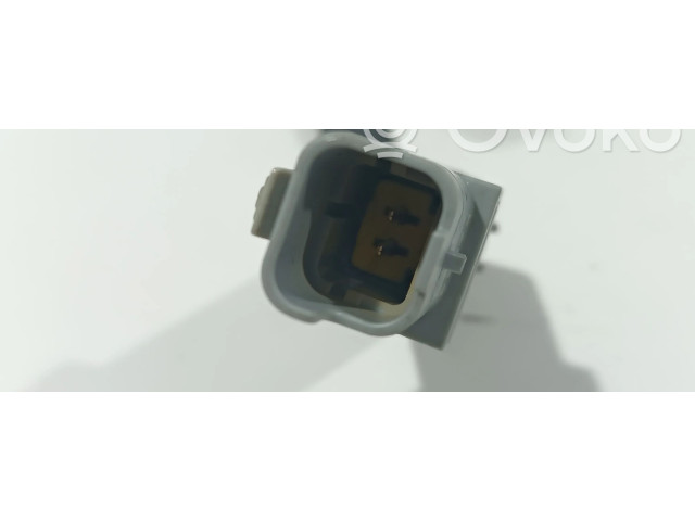 Vstřikovač 208995377R Renault Clio V