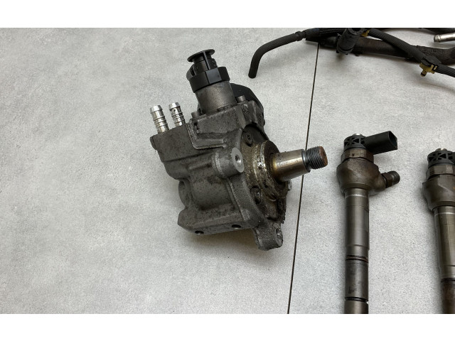 Комплект системы впрыска топлива 04L130277AK, 04L130755D    Skoda Octavia Mk3 (5E)   