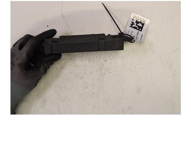 Блок управления BCM   Dacia Spring