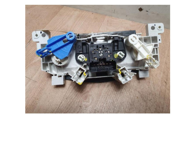 Блок управления климат-контролем 6001551800, 6001551800 Dacia Duster