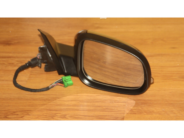 Зеркало электрическое Volvo C30 2010 - 2013 года