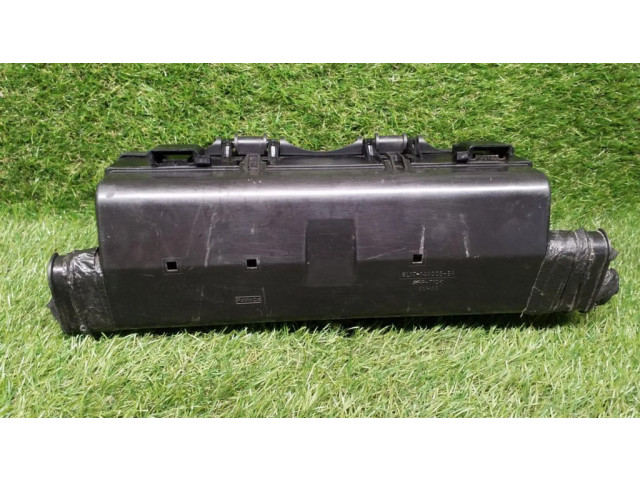 Блок предохранителей  9L1T14A003BA   Ford F150    