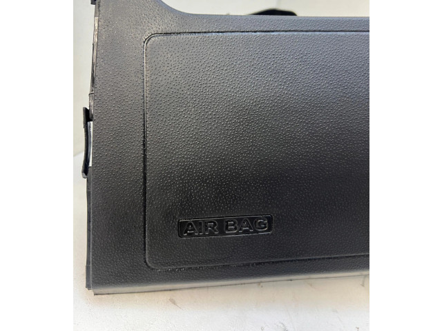 Подушка безопасности для колен Alfa Romeo Mito