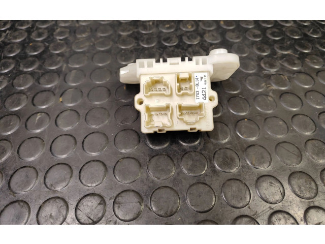   Pojistková skříňka 17430L14   Nissan Murano Z51 2011