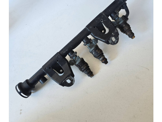 Топливная рампа 0280150902   Audi 80 90 S2 B4   для двигателя ADU