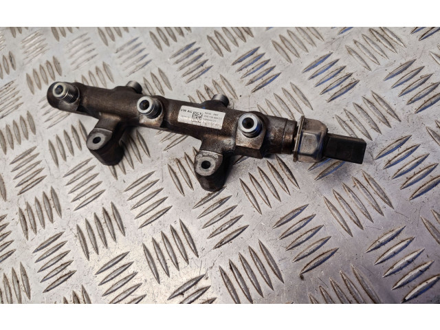 Vstřikovací lišta 04L906054F, 059130089CT   Audi Q7 4M    CVZA 