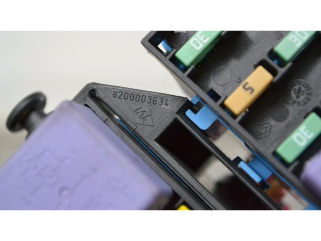   Pojistková skříňka    Renault Espace -  Grand espace IV 2005