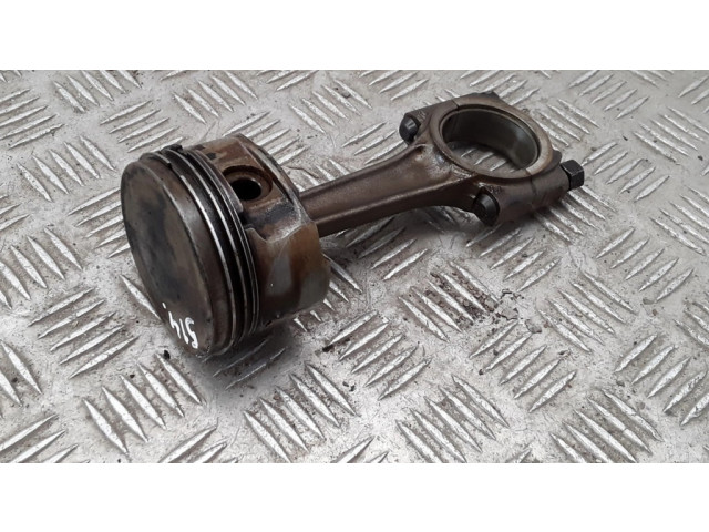 Поршень с шатуном NFU Citroen Berlingo для бензинового двигателя 1.6