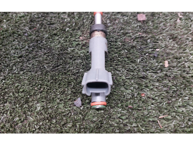 Vstřikovač 2325037080, 2500627 Toyota Prius (XW50)