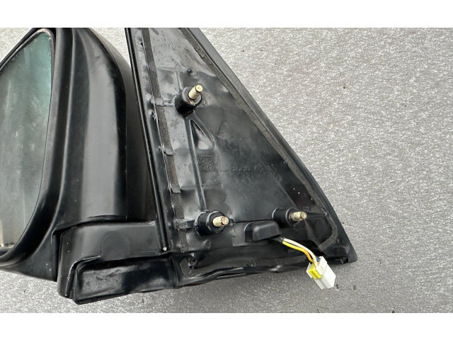 Zpětné zrcátko Mitsubishi Pajero 1995 MB696595