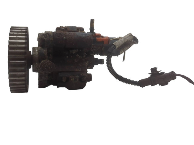 Топливный насос