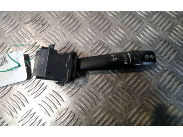 Ручка стеклоочистителей 30773047   Volvo V70