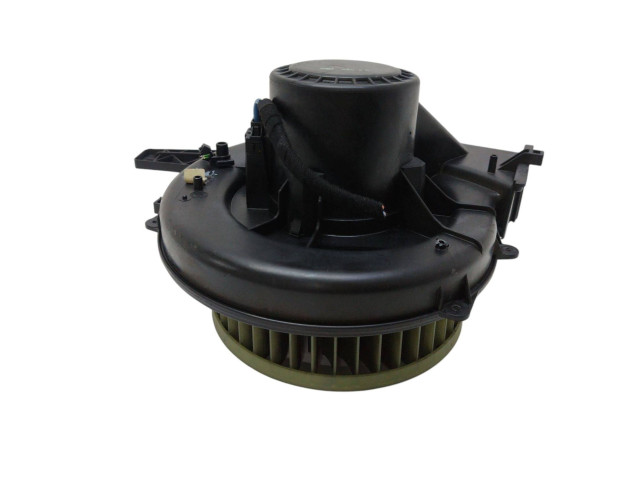 Вентилятор печки 6Q1820015 Audi A2