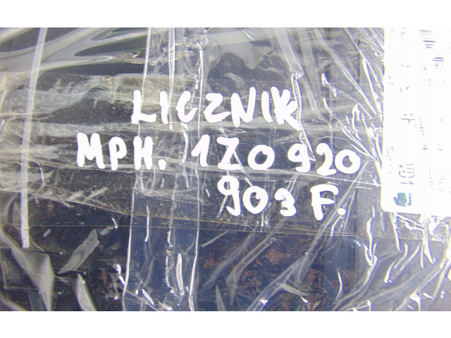 Панель приборов 1Z0920903F, 1Z0920903FUK Skoda Octavia Mk2 (1Z)