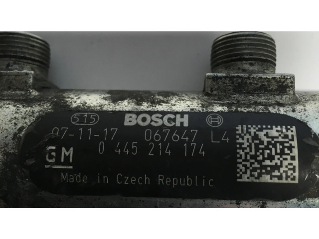 Топливная рампа 0445214174, 710205910644 Chevrolet Captiva 2.0