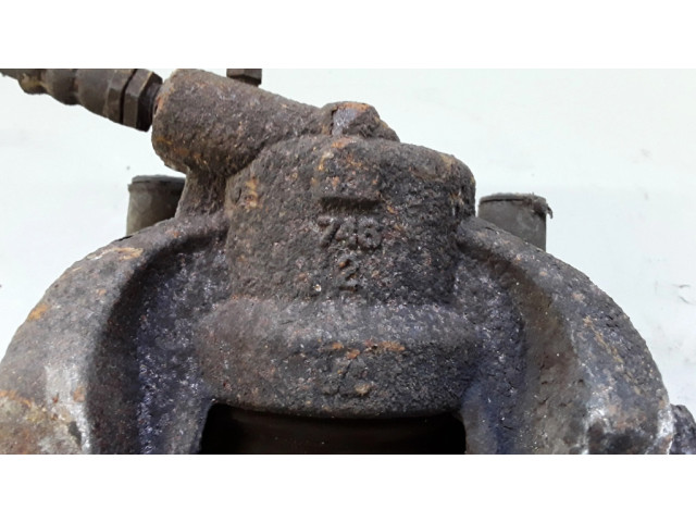 Передний суппорт