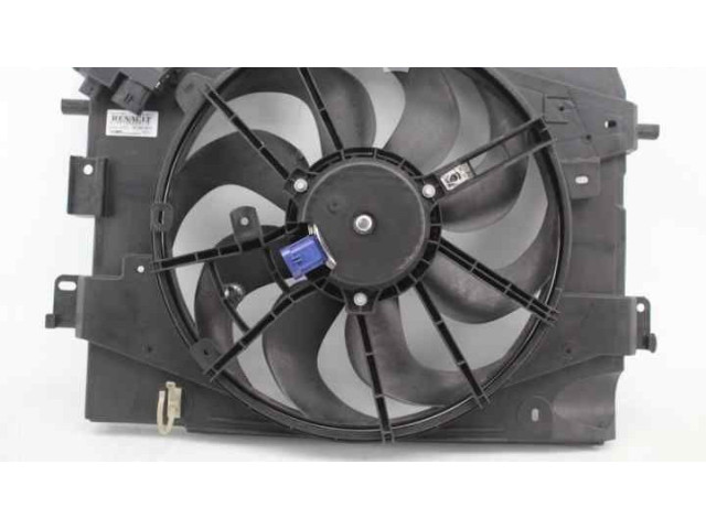 Вентилятор радиатора     214818009R    Renault Clio IV 