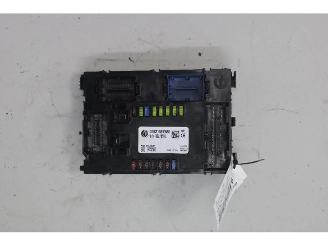 Блок предохранителей Jeep Renegade